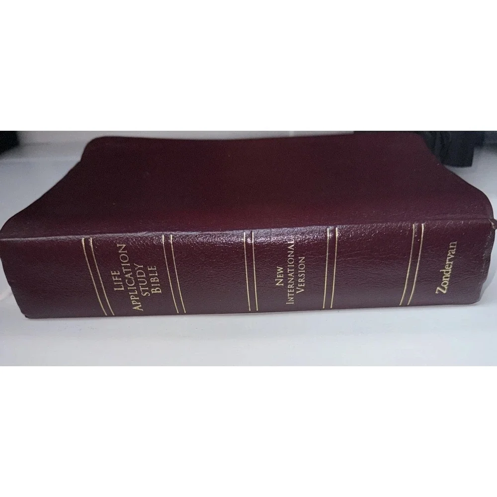 Life Application Study Bible New International Version Leather 1997 #761
